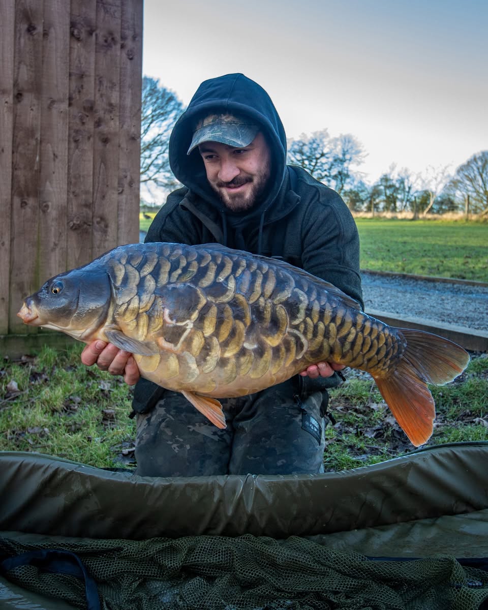 Steve Briggs pisze o karpiu złowionym w Field Aston Reservoir