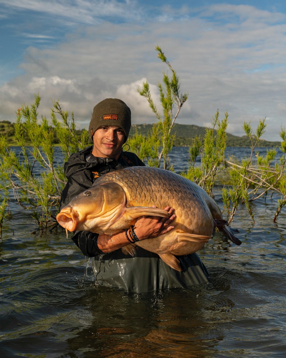 karp gigant z jeziora Orellana