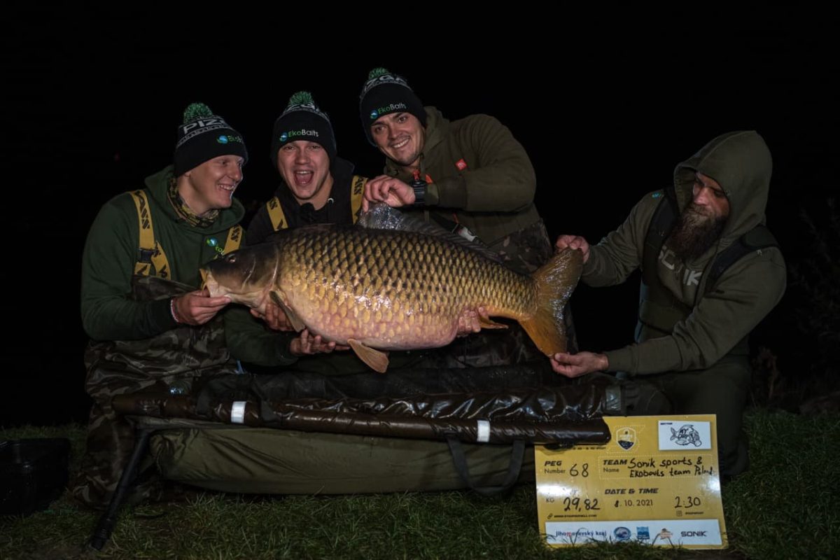 Największy karp Stairs2Hell - 29,82 kg