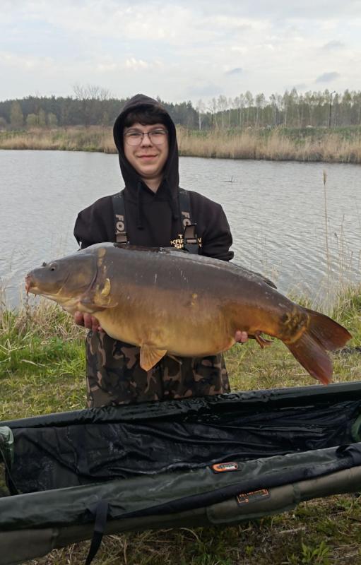 17 - Kamil Broński