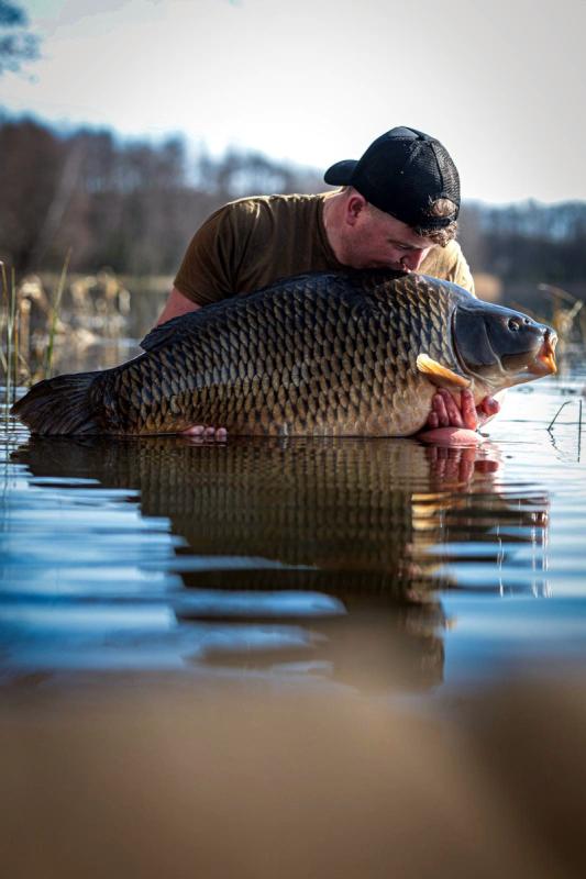 23 – Malina Carp Angler