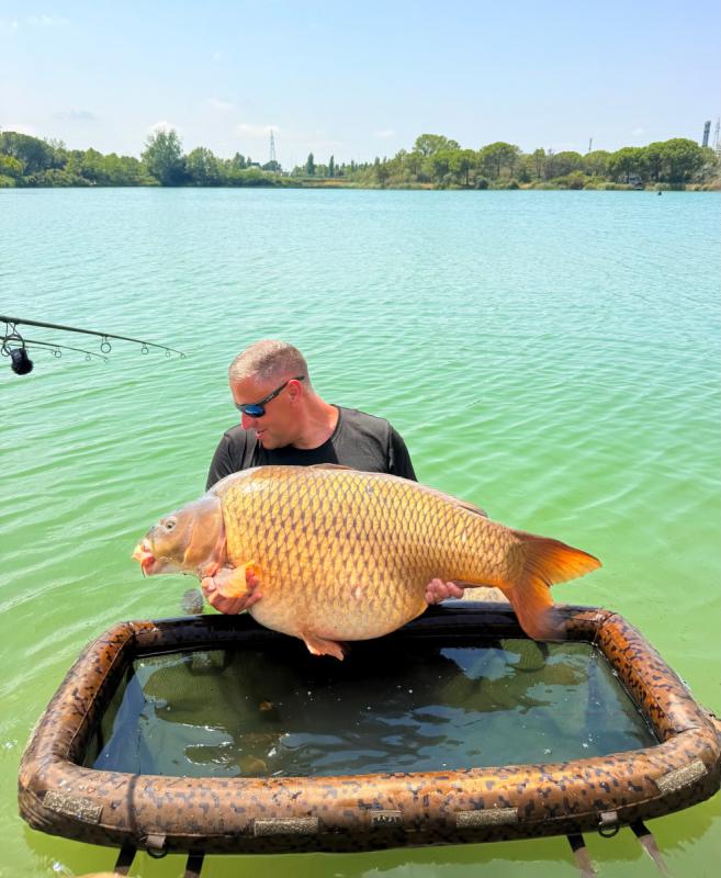 33,6 - Tomasz Gołębiewski