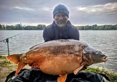 31,8 - Wojtek Buczkowski